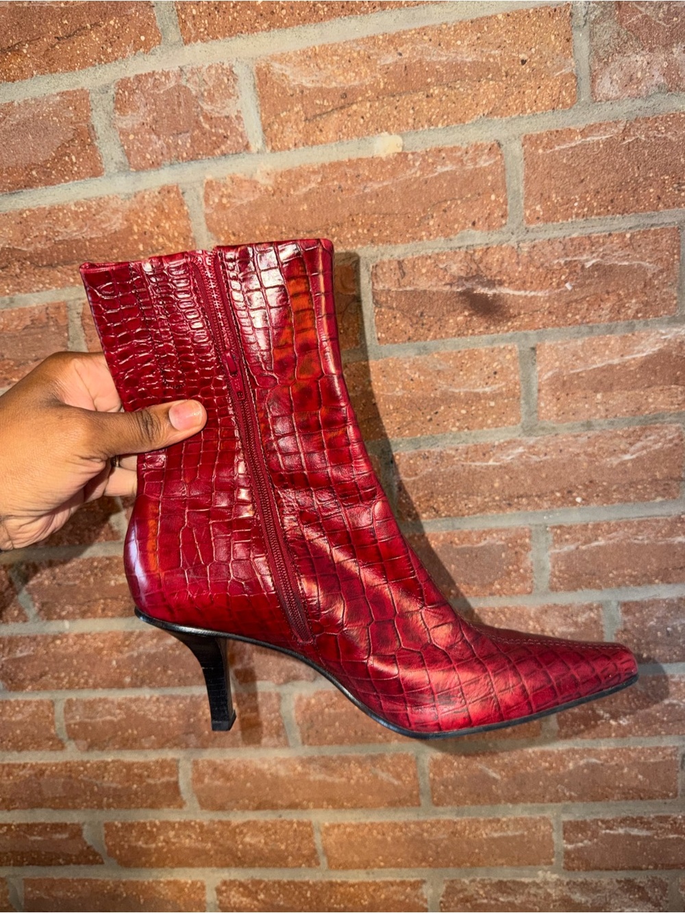 ANTONIO MELANI Red Croc-Embossed Mid-Calf Heel Boots - Picture 6 of 7